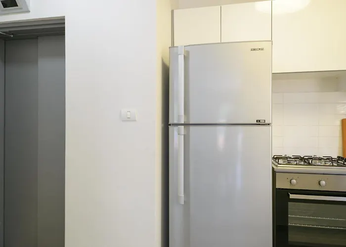 Sunny Luxury Apartments